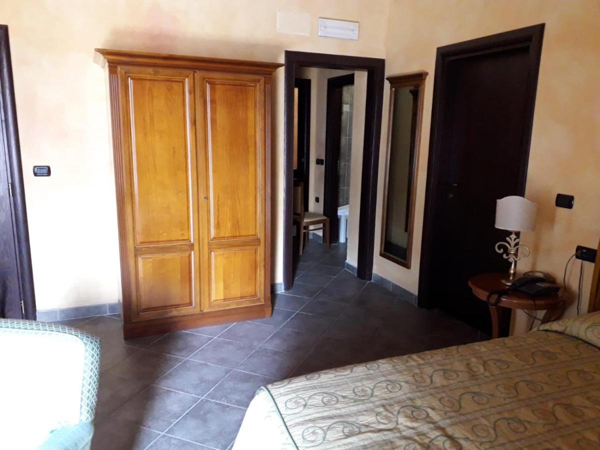 Palazzo Marzano Hotel Briatico Exterior foto