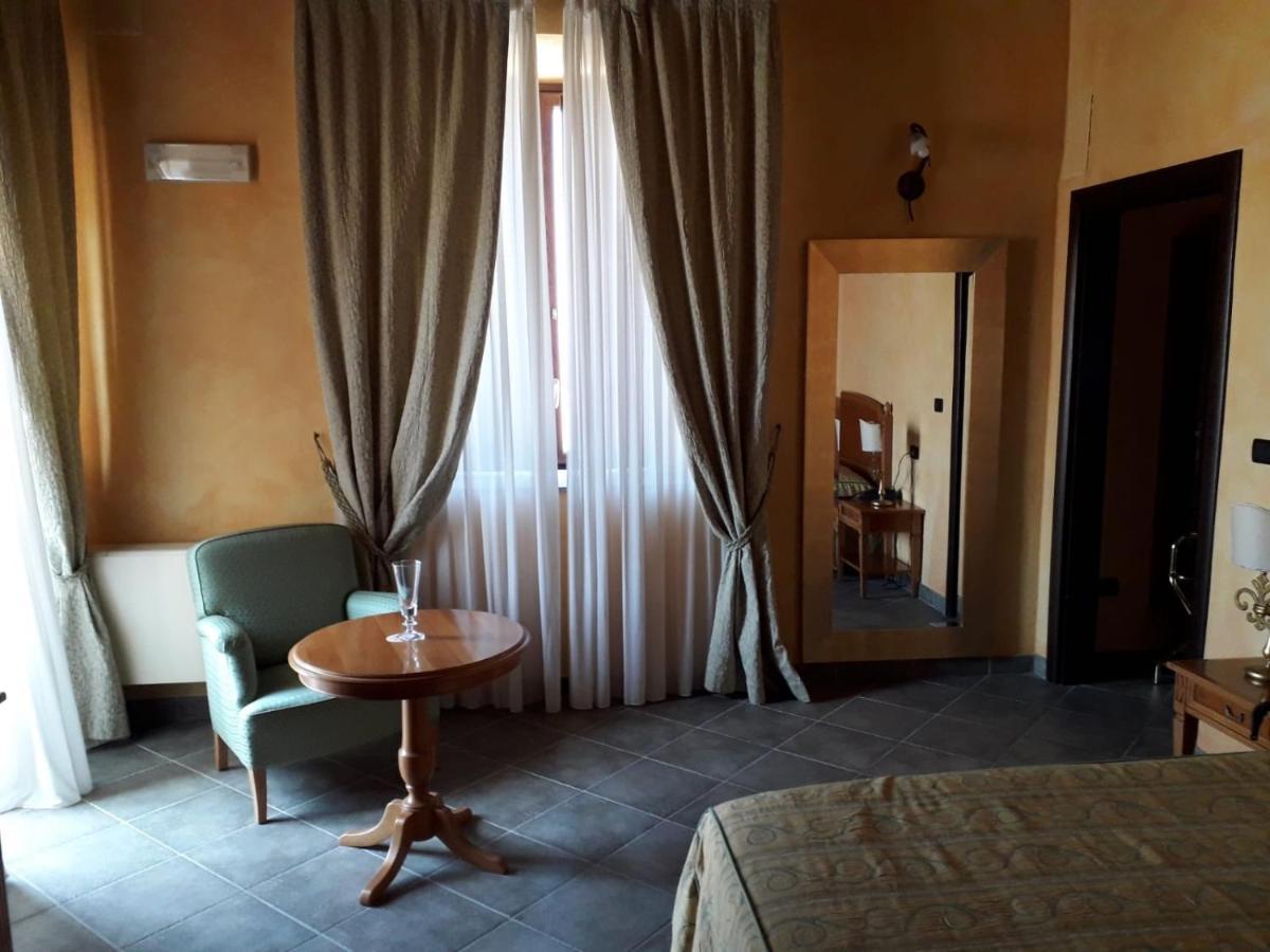 Palazzo Marzano Hotel Briatico Exterior foto