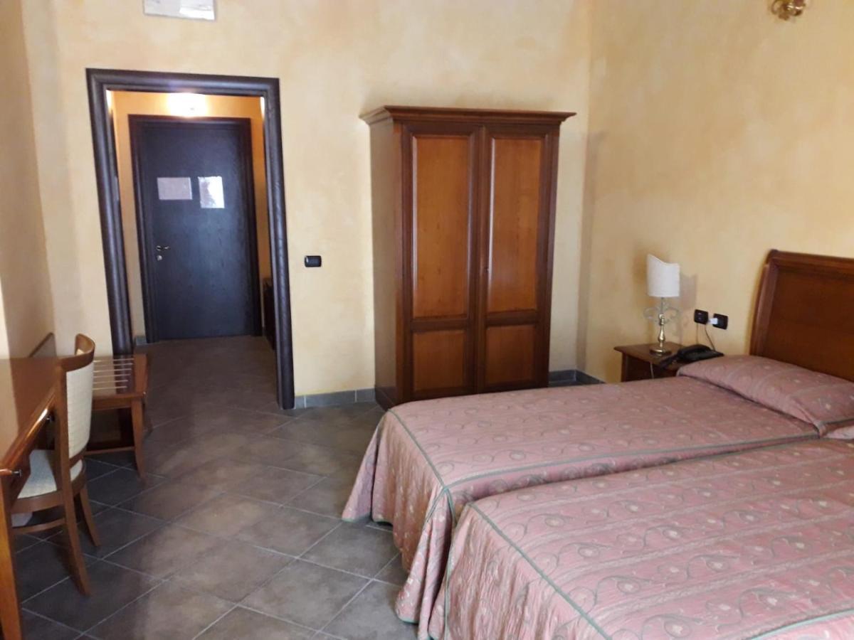 Palazzo Marzano Hotel Briatico Exterior foto