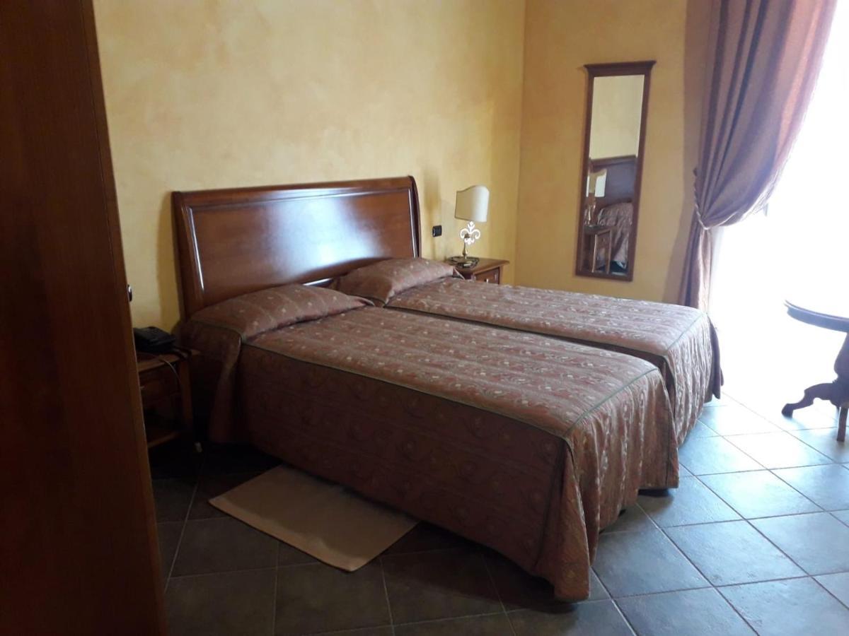 Palazzo Marzano Hotel Briatico Exterior foto